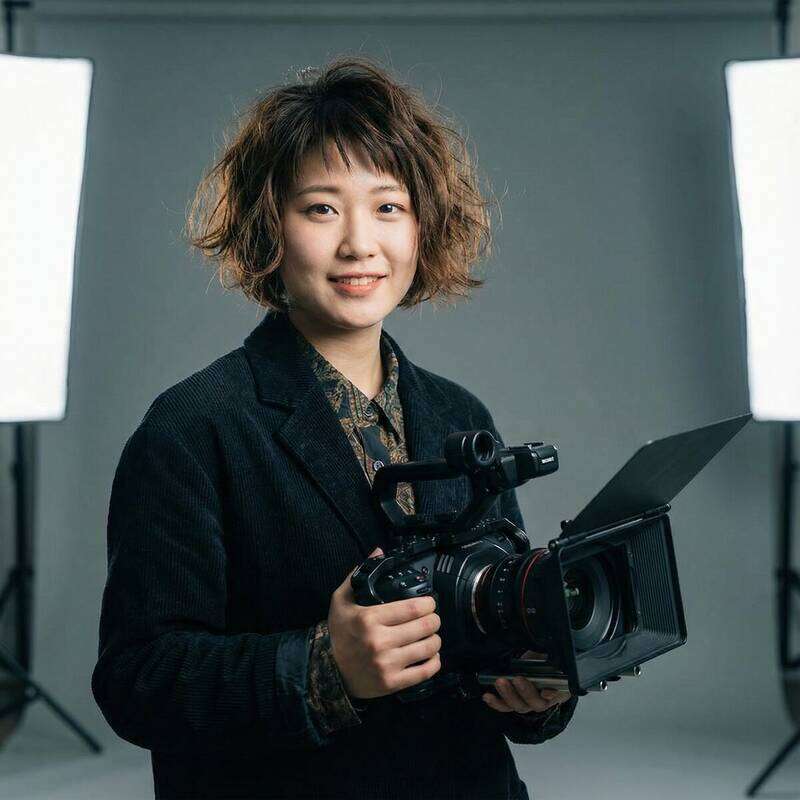 黄色仓库制片人